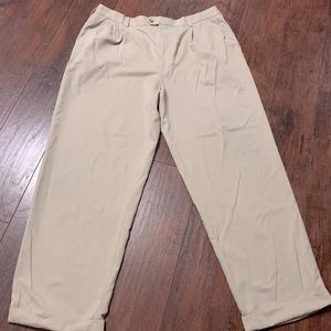 Chaps Chinos